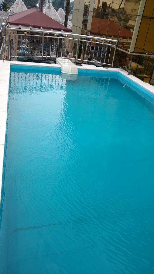 Mbayaville Hotel Douala Exterior foto